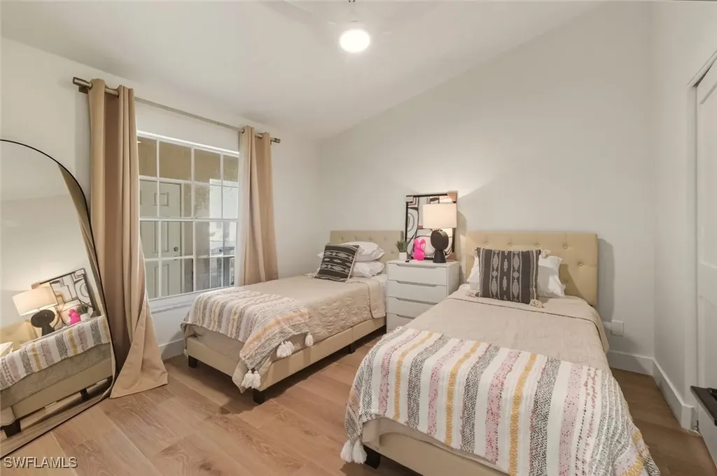 2730 Sailors Way Naples FL 34109