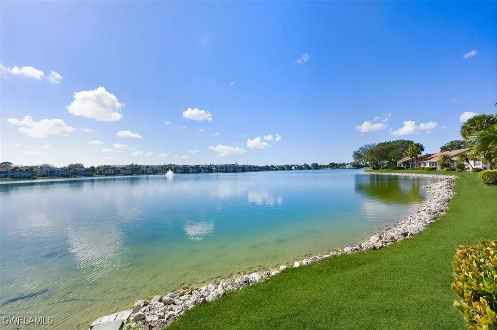 2730 Sailors Way Naples FL 34109