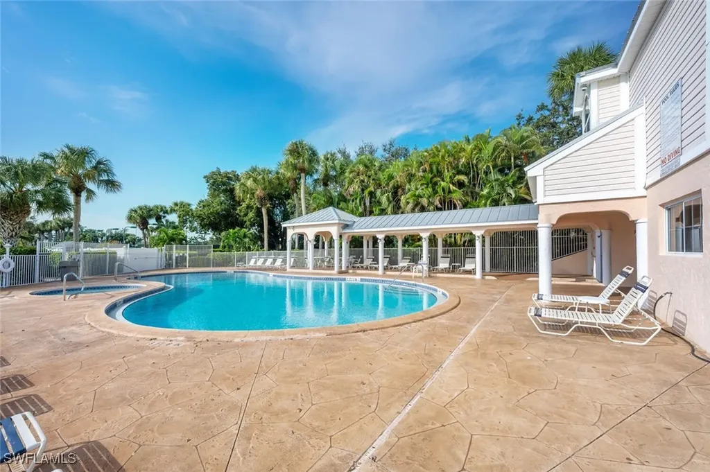 2730 Sailors Way Naples FL 34109
