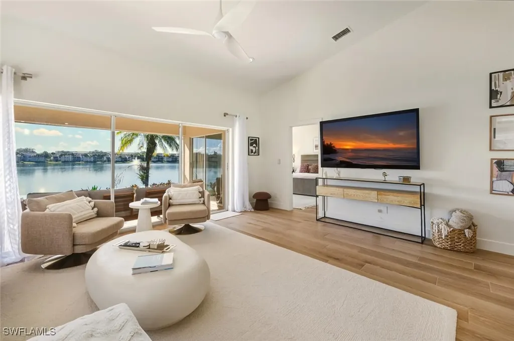 2730 Sailors Way Naples FL 34109