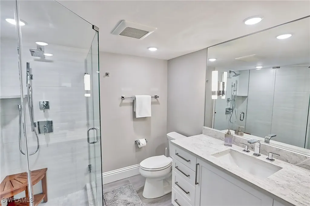 4041 Gulf Shore Boulevard N Naples FL 34103