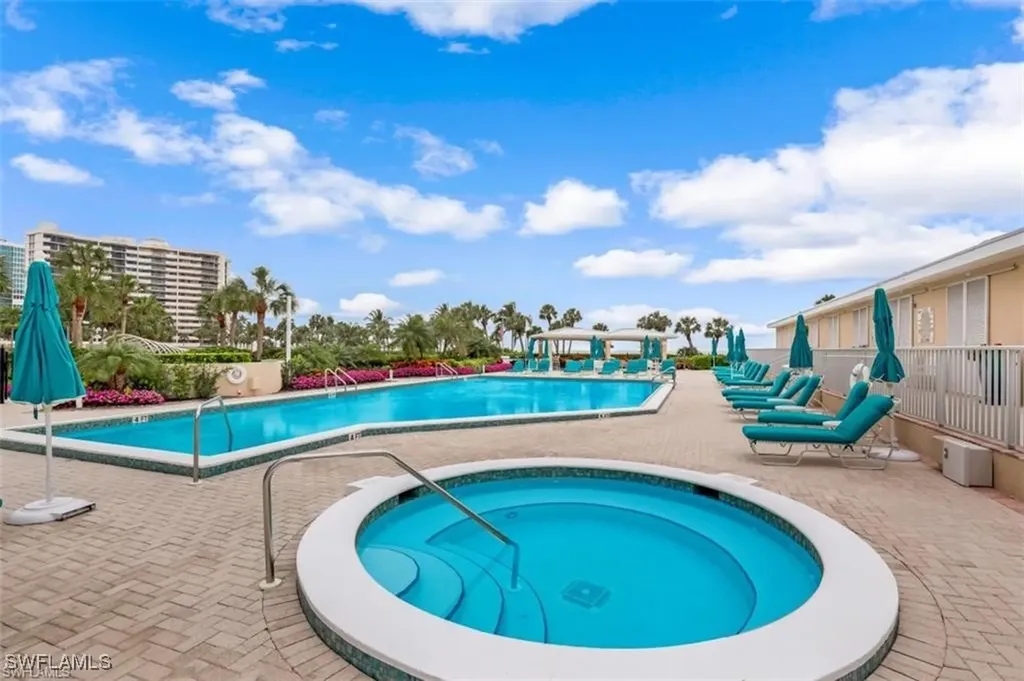 4041 Gulf Shore Boulevard N Naples FL 34103
