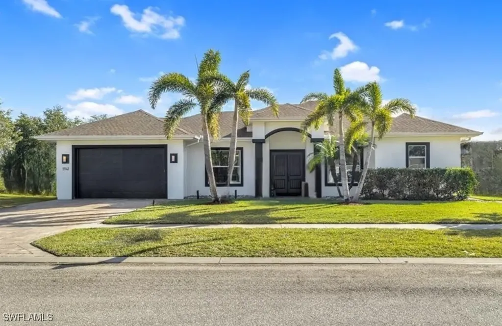 11141 Palmetto Ridge Drive Naples FL 34110