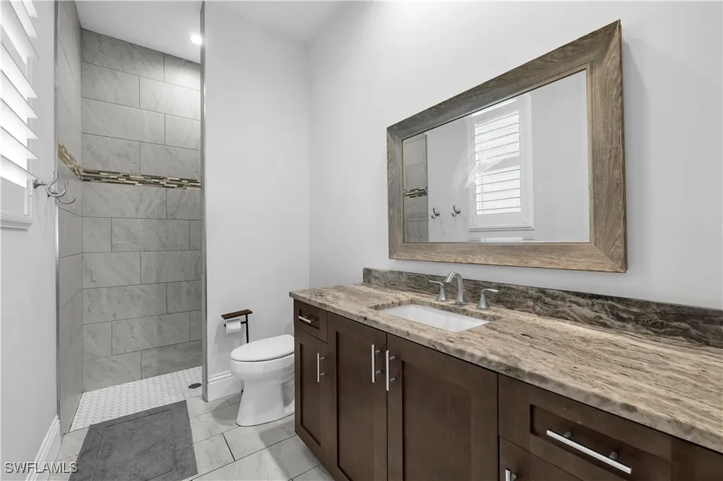11141 Palmetto Ridge Drive Naples FL 34110