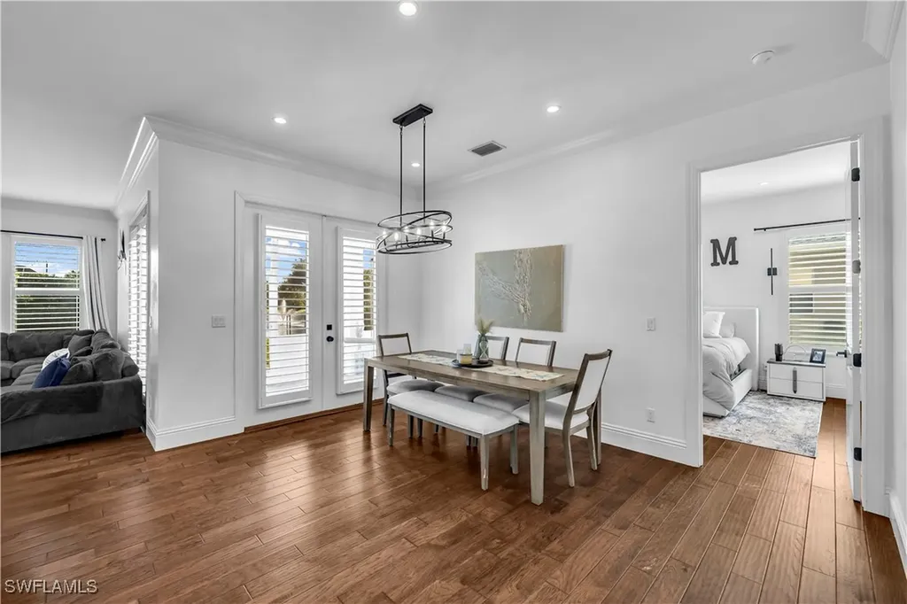 11141 Palmetto Ridge Drive Naples FL 34110