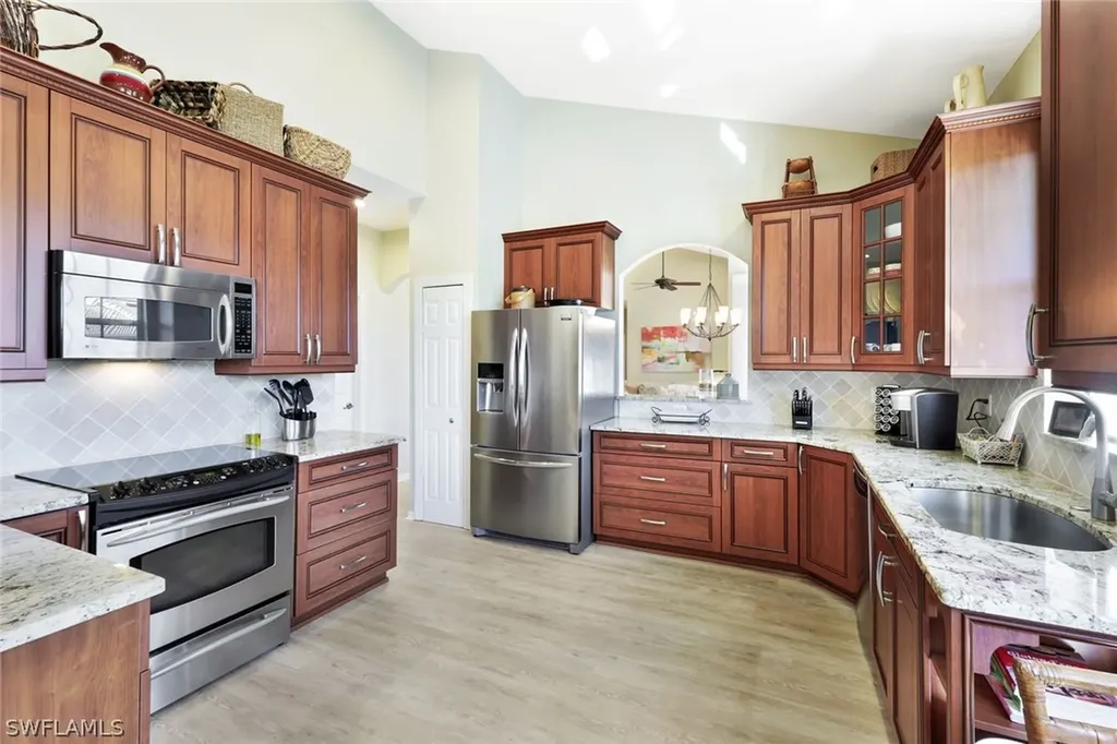 24300 Sandpiper Isle Way Bonita Springs FL 34134
