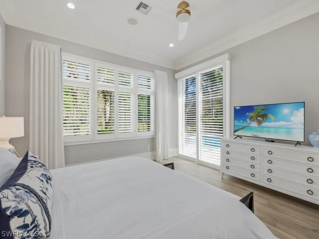 15647 Villoresi Way Naples FL 34110
