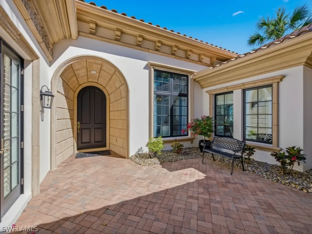 15647 Villoresi Way Naples FL 34110
