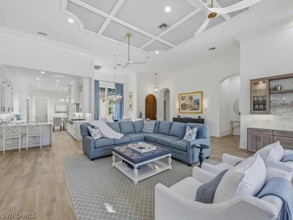 15647 Villoresi Way Naples FL 34110