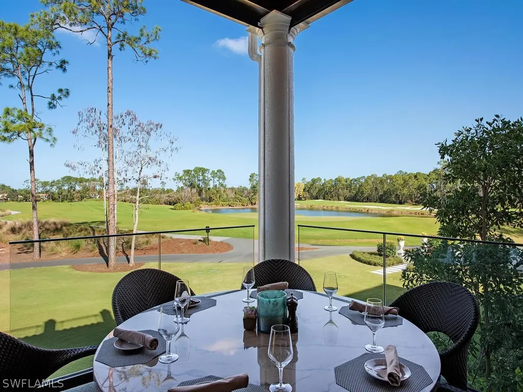 15647 Villoresi Way Naples FL 34110