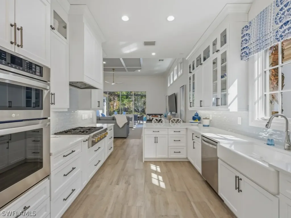 15647 Villoresi Way Naples FL 34110