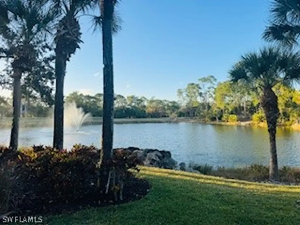 3335 Grand Cypress Drive Naples FL 34119