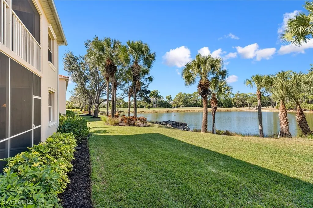 3335 Grand Cypress Drive Naples FL 34119