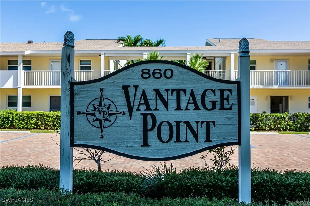 860 Panama Court Marco Island FL 34145