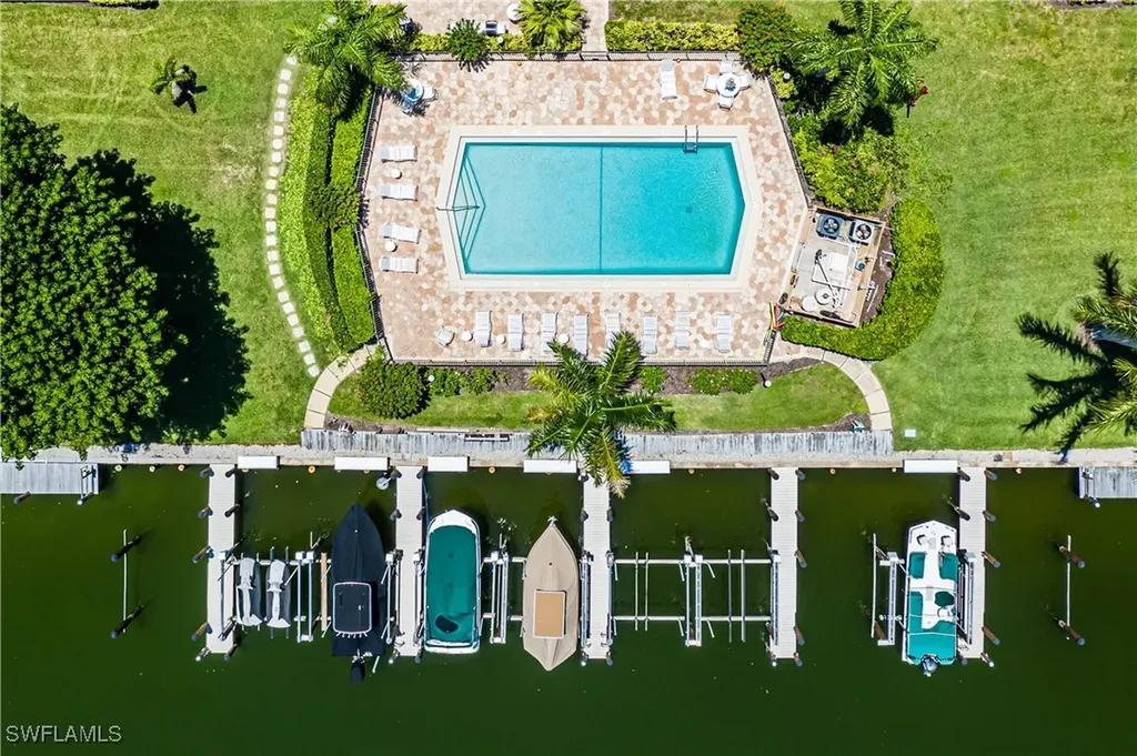 860 Panama Court Marco Island FL 34145