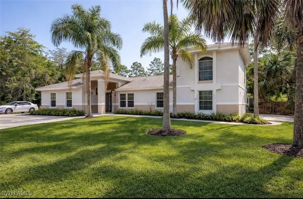 160 19th Street SW Naples FL 34117