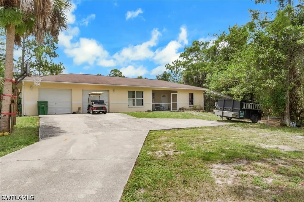 160 19th Street SW Naples FL 34117