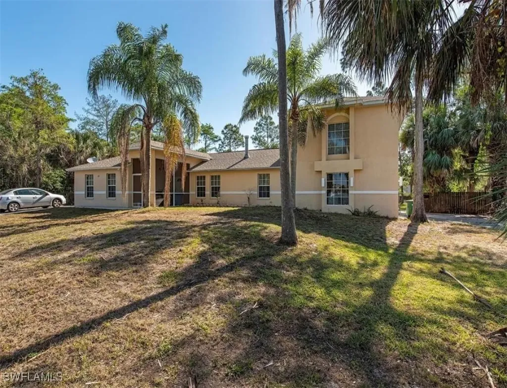 160 19th Street SW Naples FL 34117
