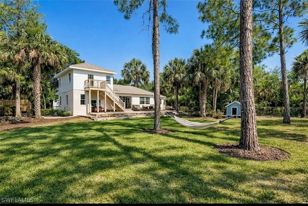 160 19th Street SW Naples FL 34117