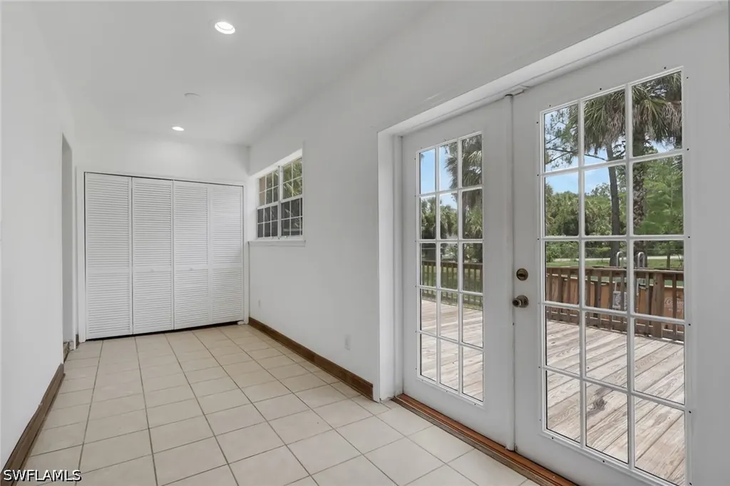 160 19th Street SW Naples FL 34117