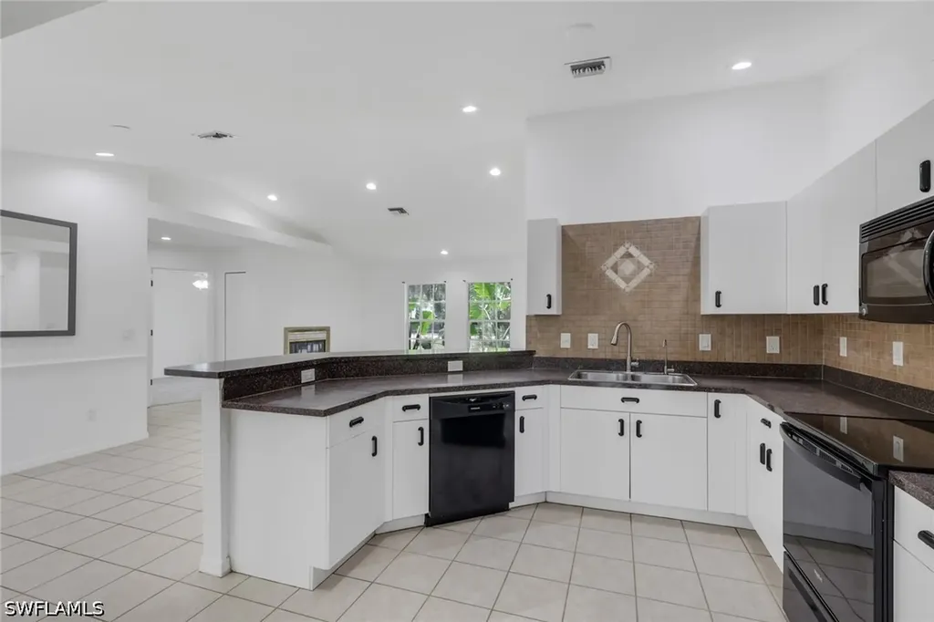 160 19th Street SW Naples FL 34117