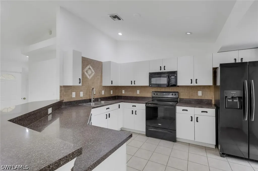 160 19th Street SW Naples FL 34117
