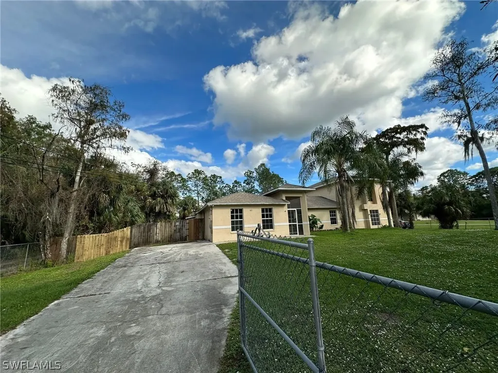 160 19th Street SW Naples FL 34117