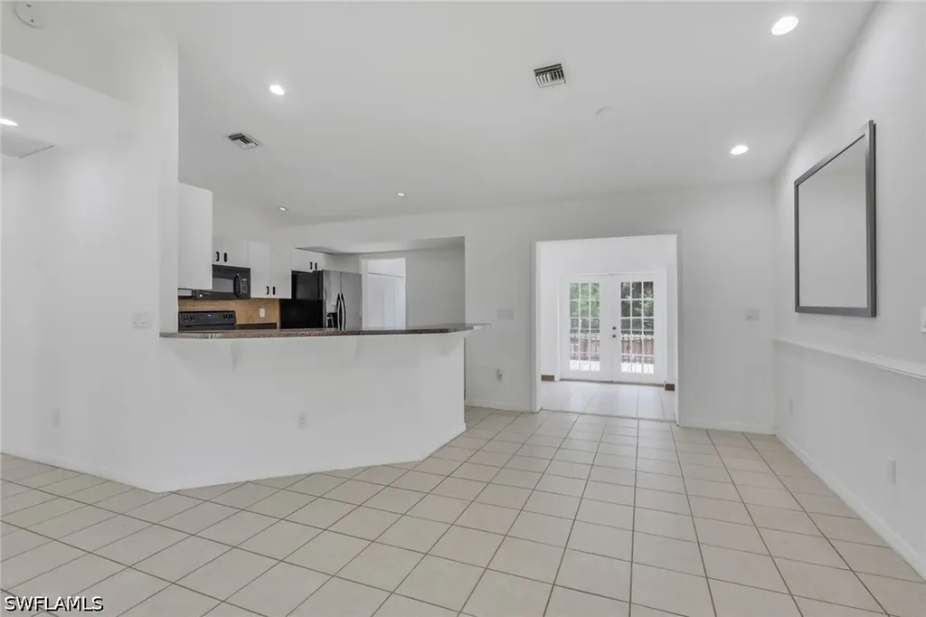 160 19th Street SW Naples FL 34117