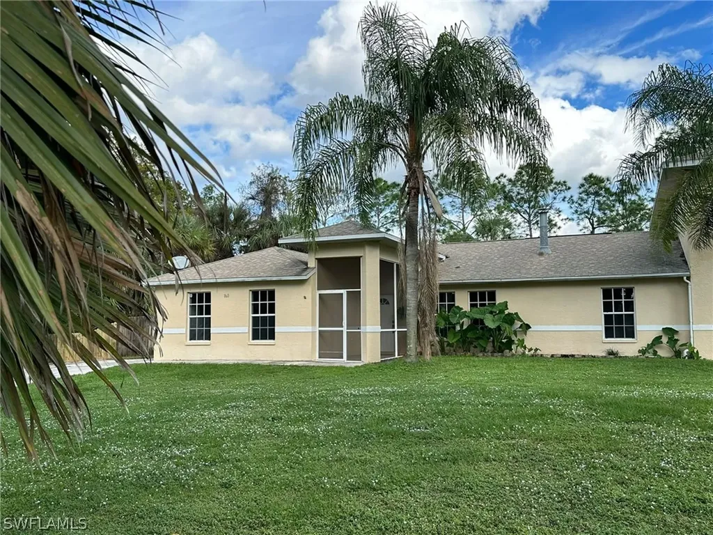 160 19th Street SW Naples FL 34117