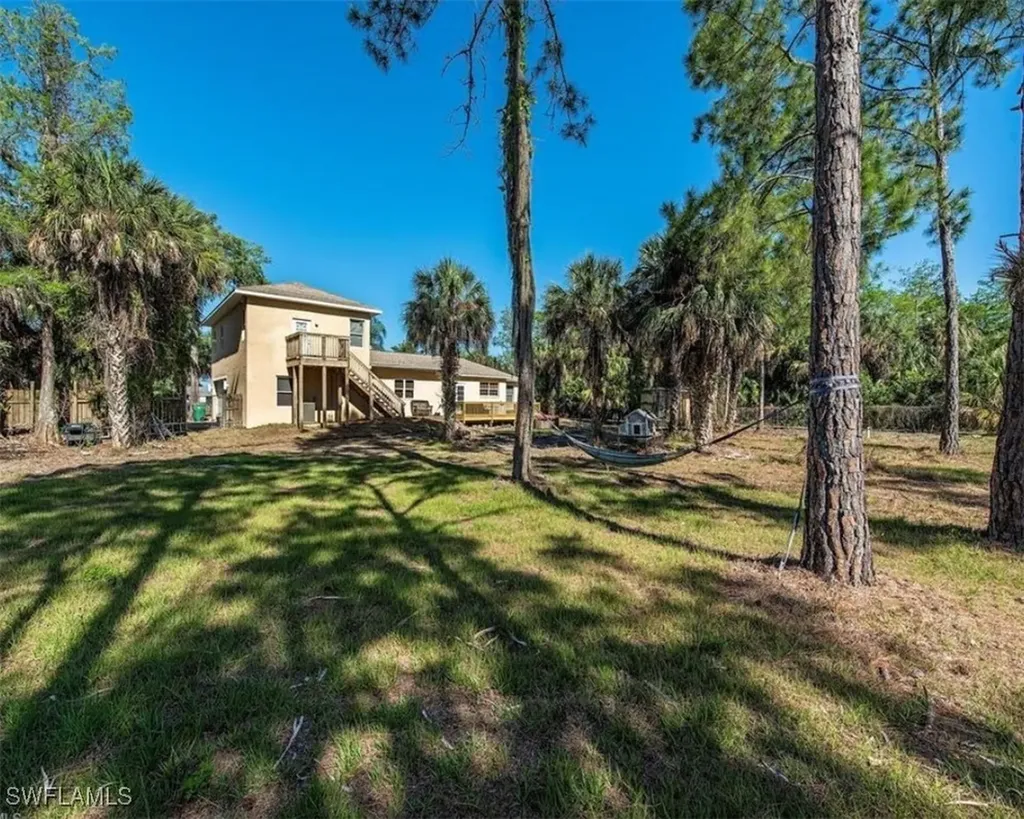 160 19th Street SW Naples FL 34117