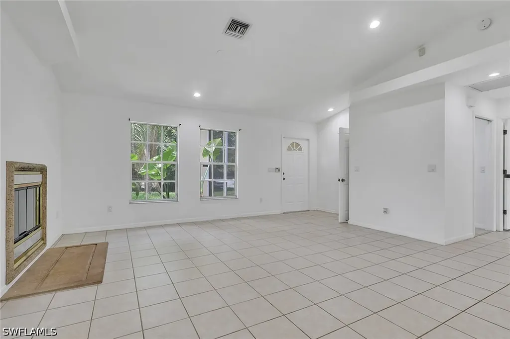 160 19th Street SW Naples FL 34117