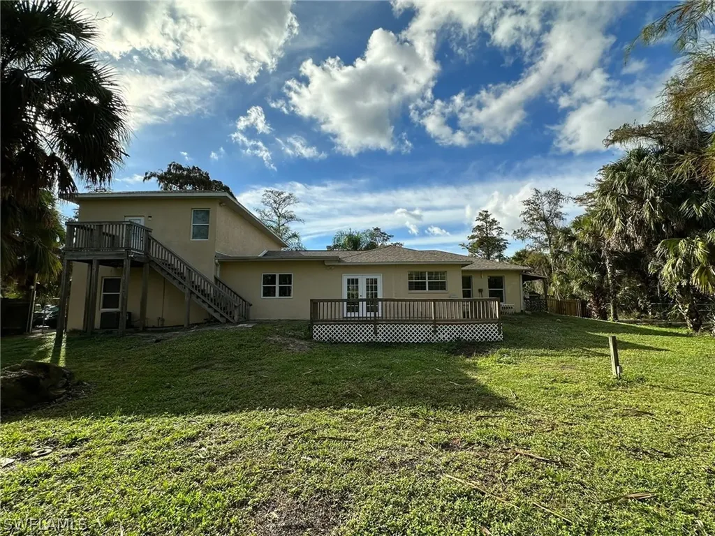 160 19th Street SW Naples FL 34117