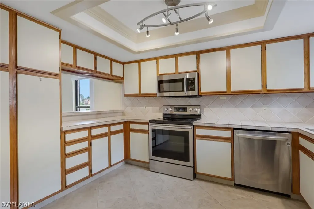 4640 Chantelle Drive Naples FL 34112