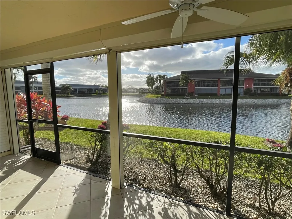 4640 Chantelle Drive Naples FL 34112