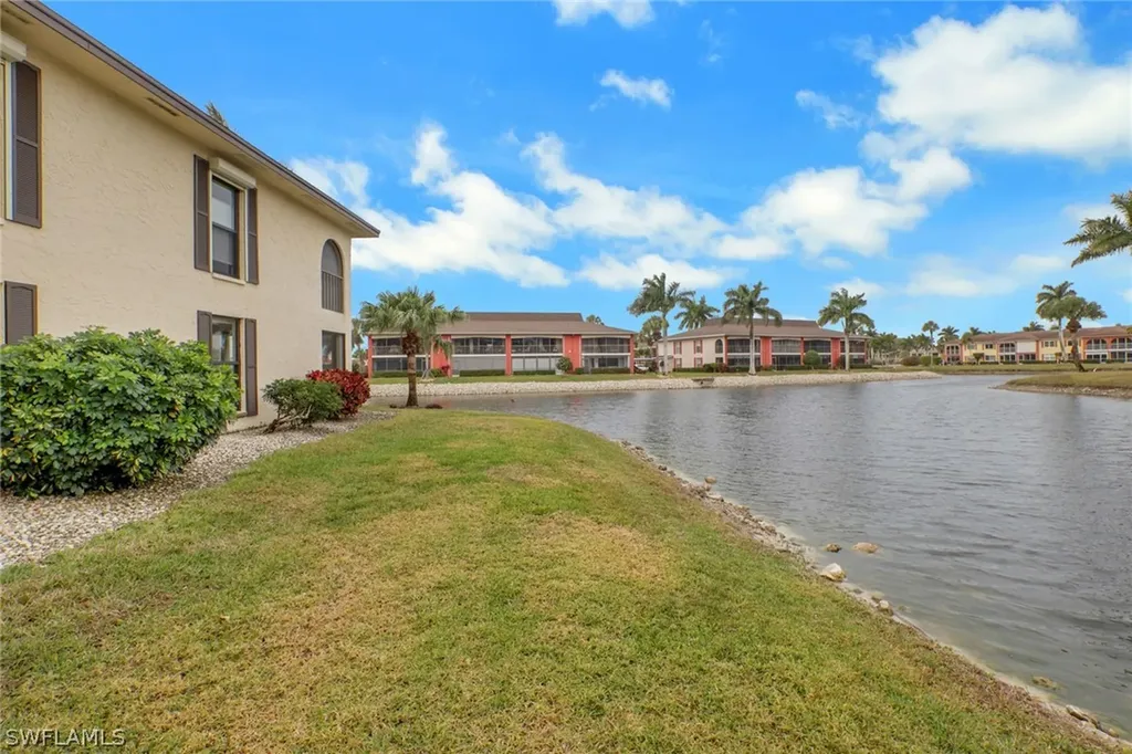 4640 Chantelle Drive Naples FL 34112