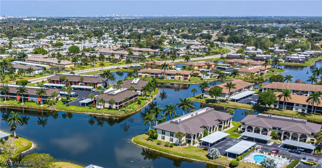 4640 Chantelle Drive Naples FL 34112