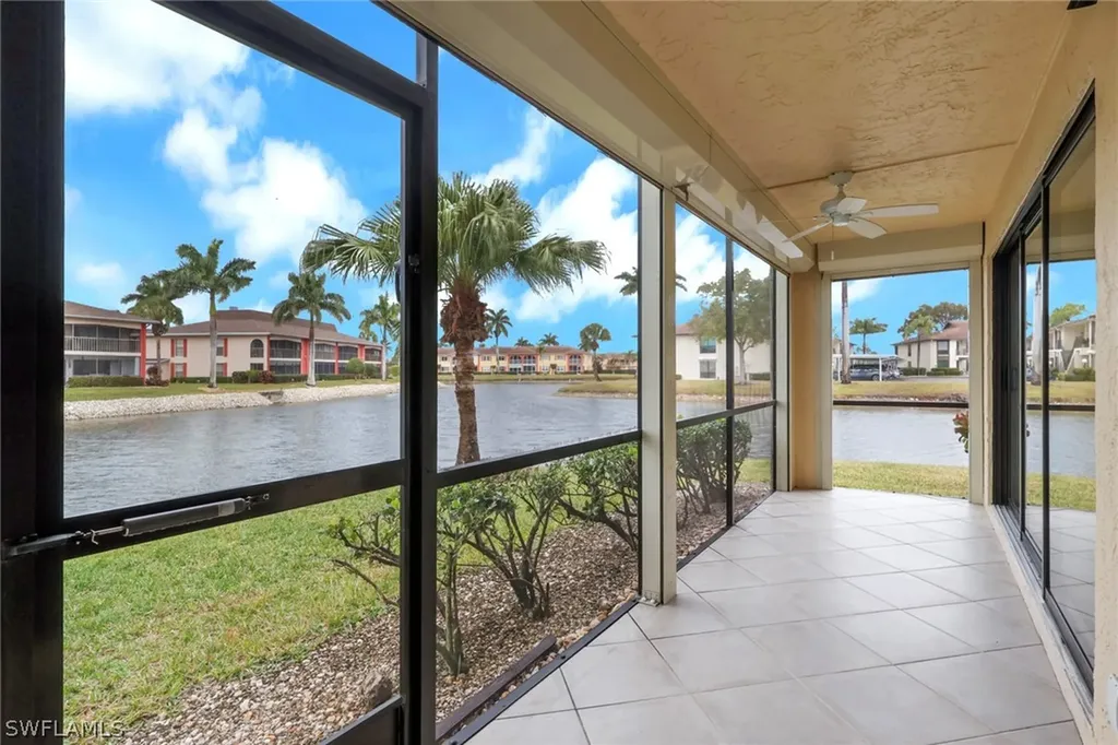 4640 Chantelle Drive Naples FL 34112