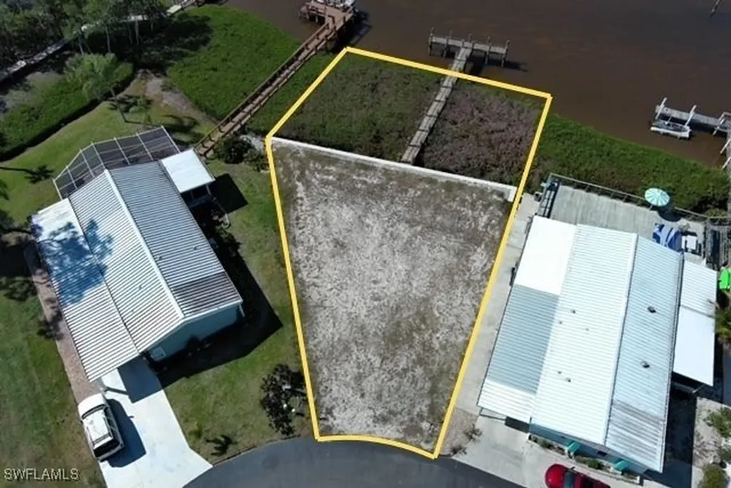 4717 Tahiti Drive Bonita Springs FL 34134