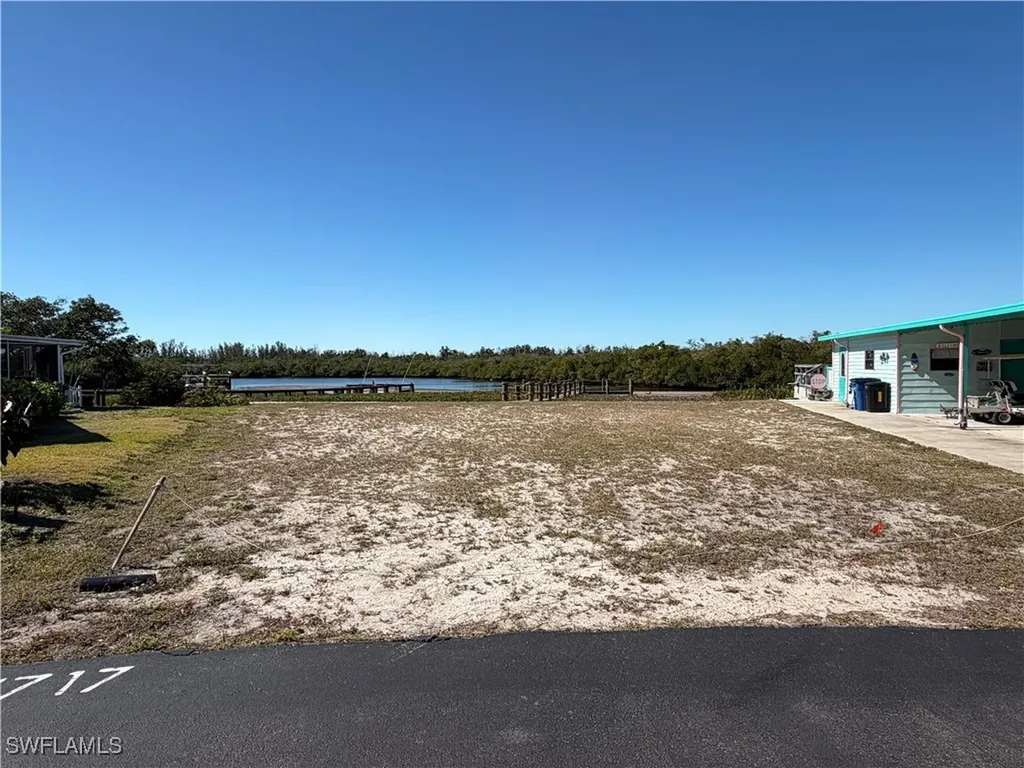 4717 Tahiti Drive Bonita Springs FL 34134