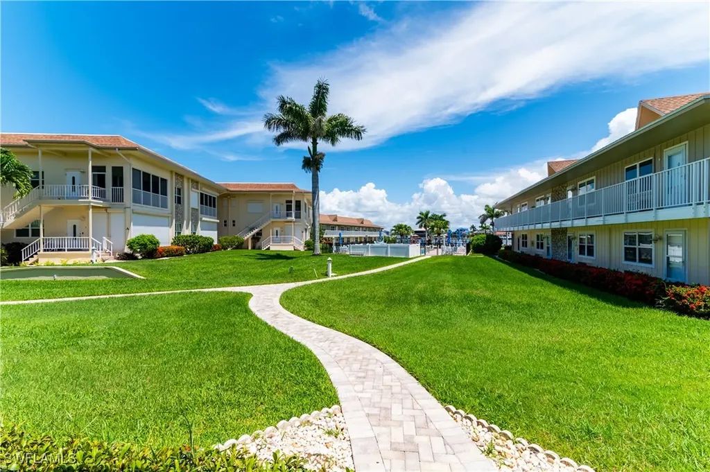 850 Palm Street Marco Island FL 34145