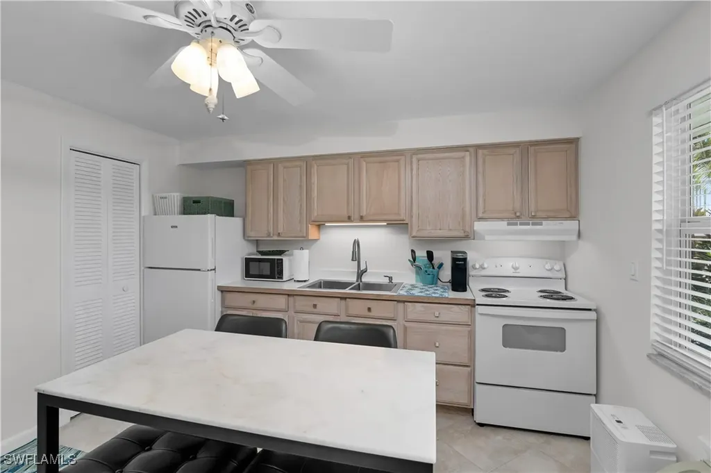 850 Palm Street Marco Island FL 34145