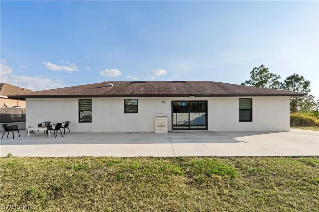 1123 Summa Boulevard Lehigh Acres FL 33974