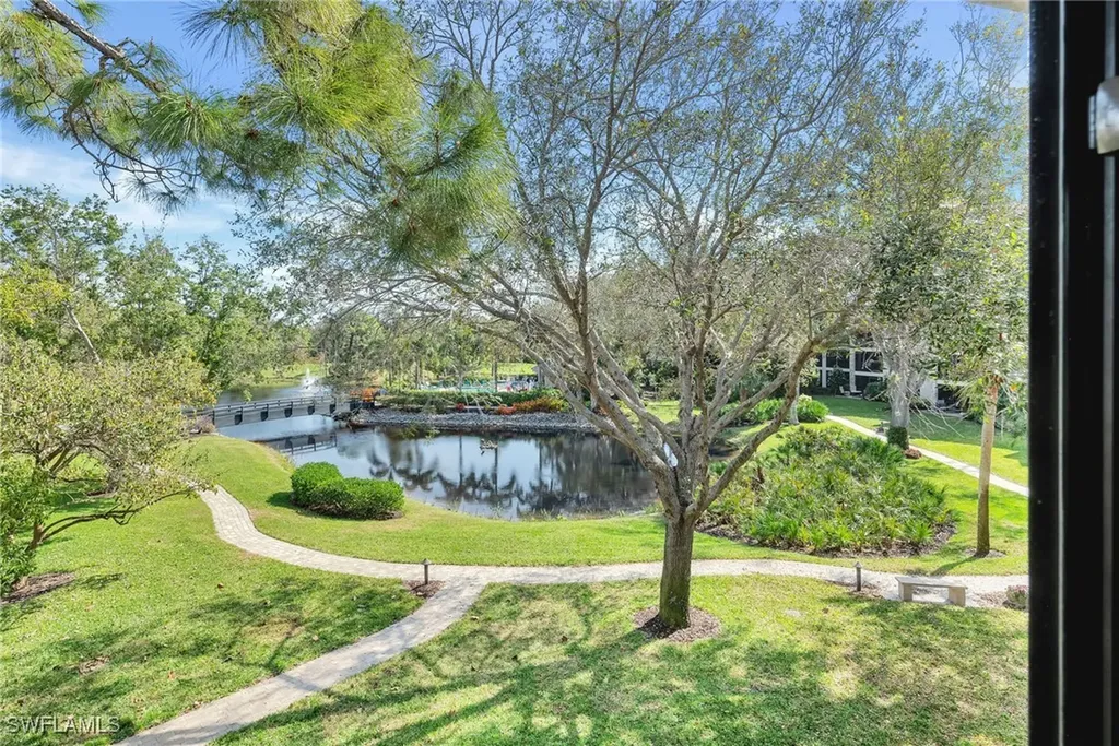 5960 Pelican Bay Boulevard Naples FL 34108