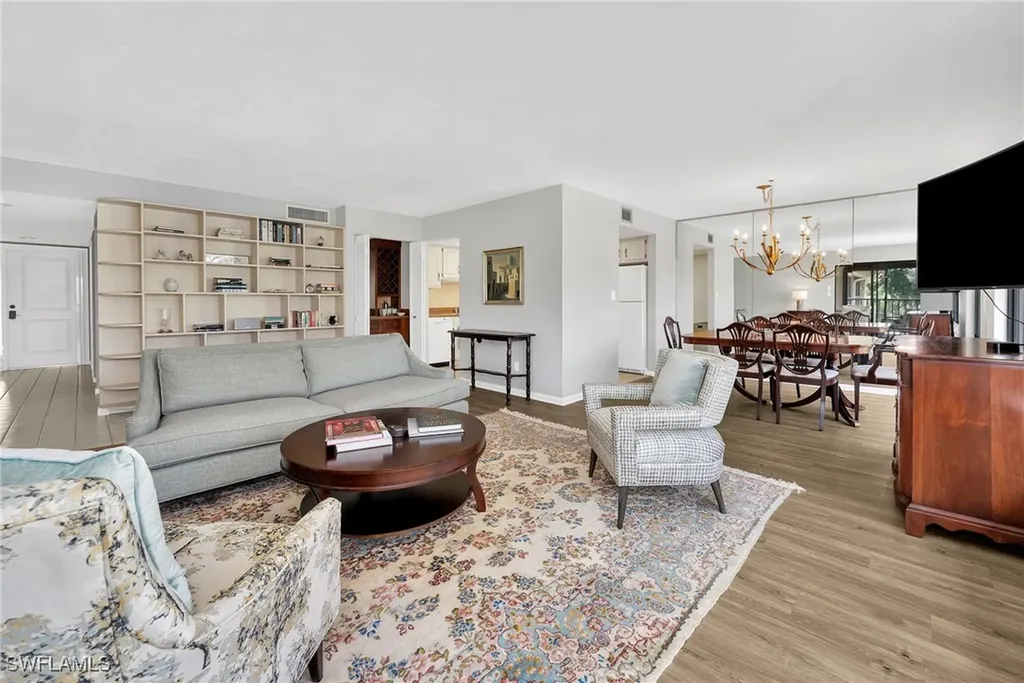 5960 Pelican Bay Boulevard Naples FL 34108