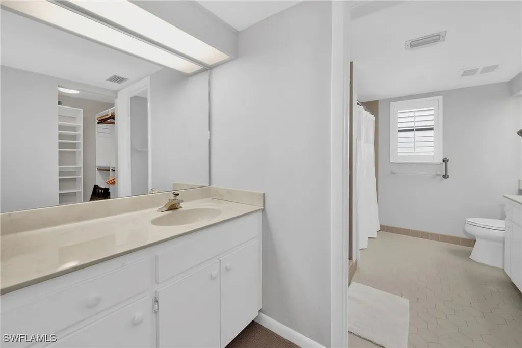 5960 Pelican Bay Boulevard Naples FL 34108