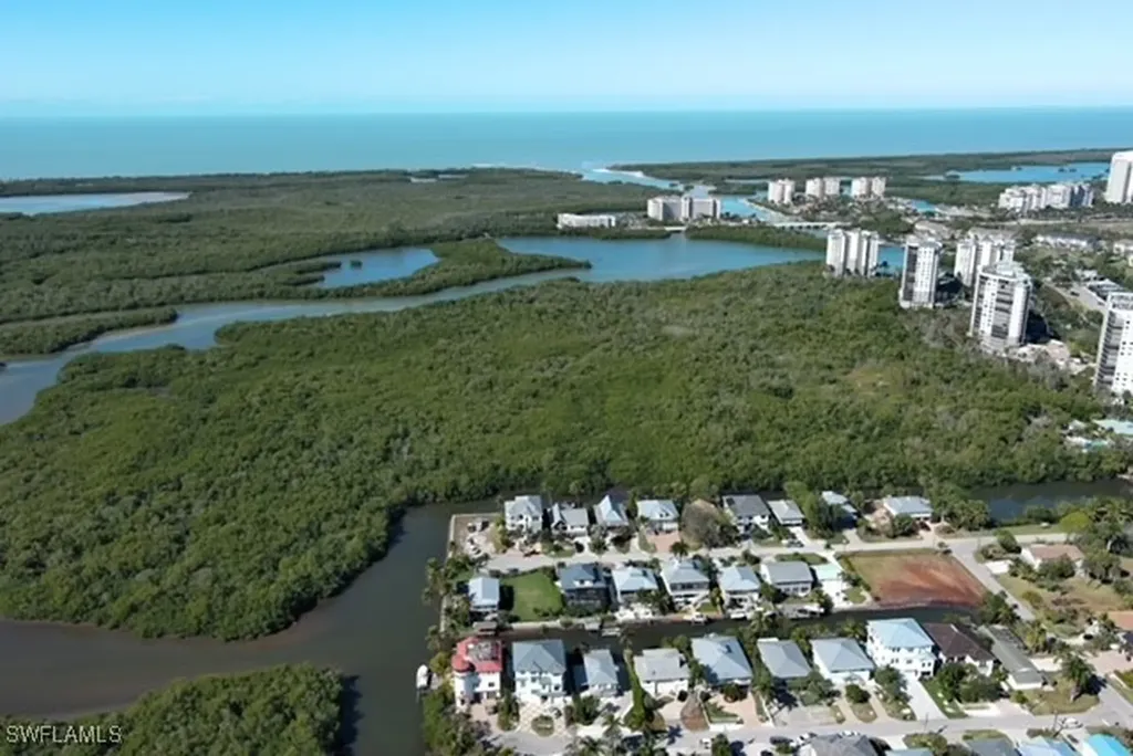 1276 Grand Canal Drive Naples FL 34110