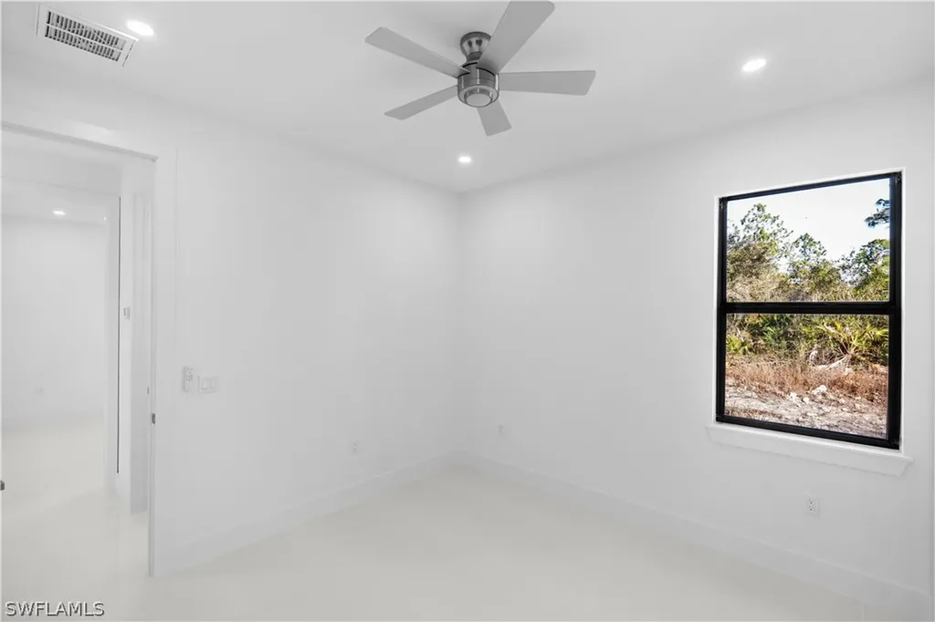 4336 10th Avenue SE Naples FL 34117