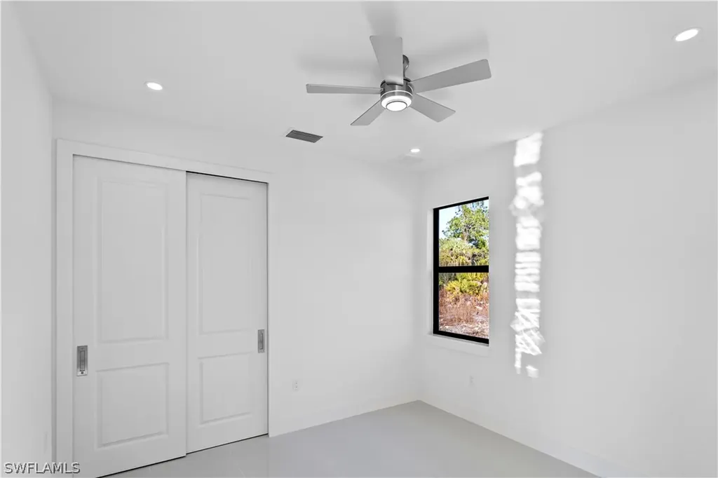 4336 10th Avenue SE Naples FL 34117