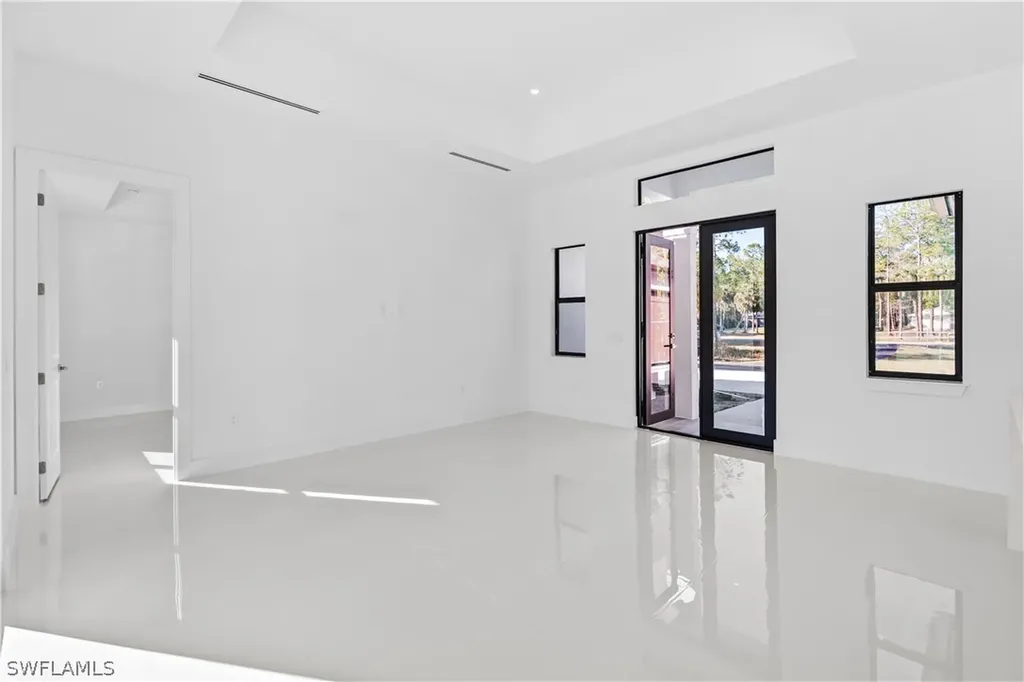 4336 10th Avenue SE Naples FL 34117