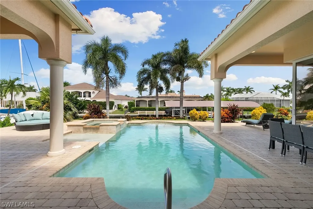 1590 Caxambas Court Marco Island FL 34145